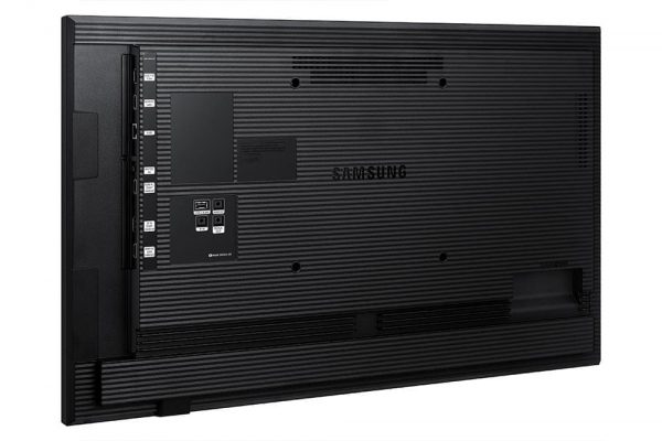 QM32R Samsung Digital Signage Ekran